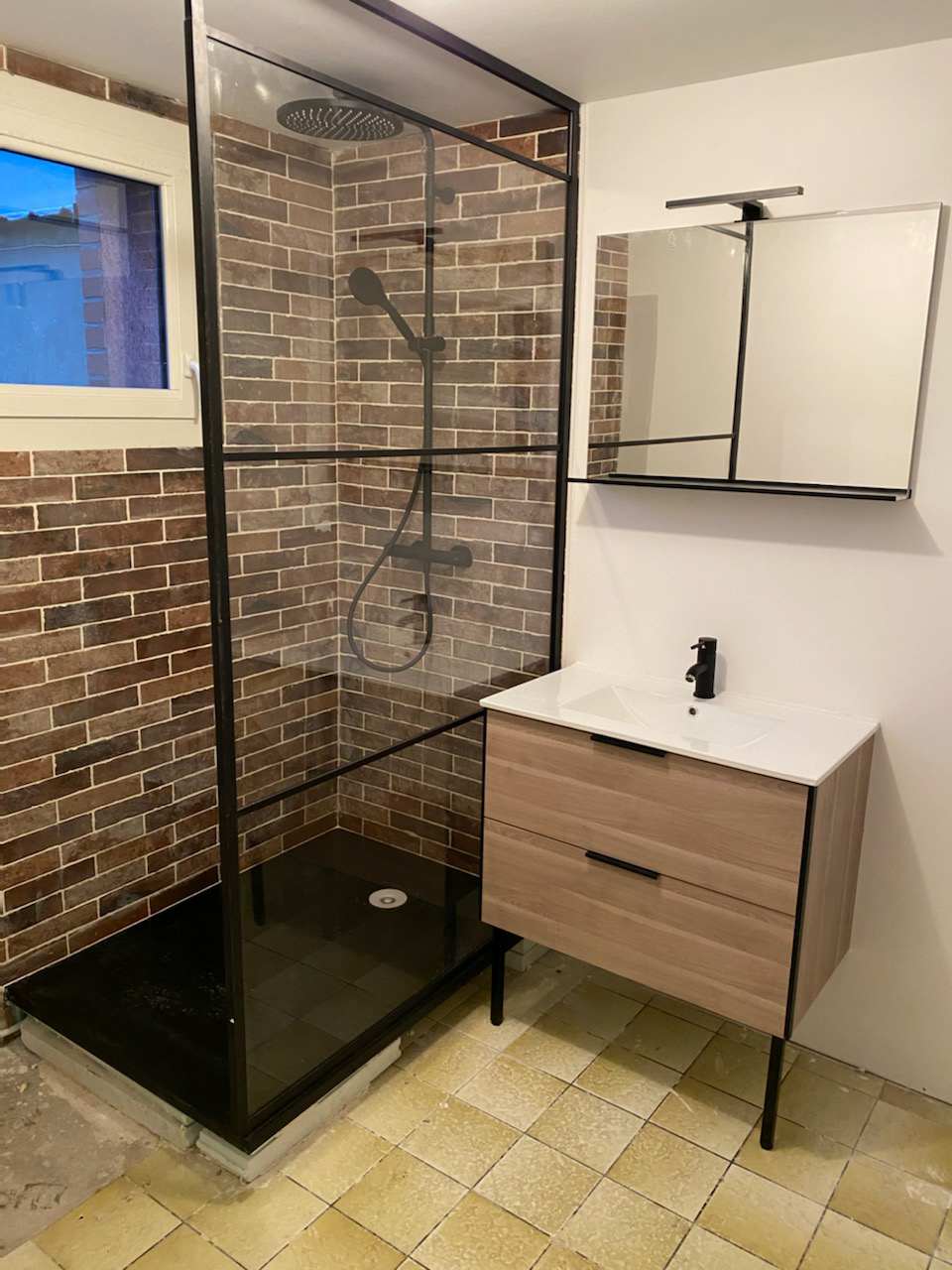 AMIENS CENTRE – RENOVATION DE 2 SALLES D’EAU D’UN APPARTEMENT