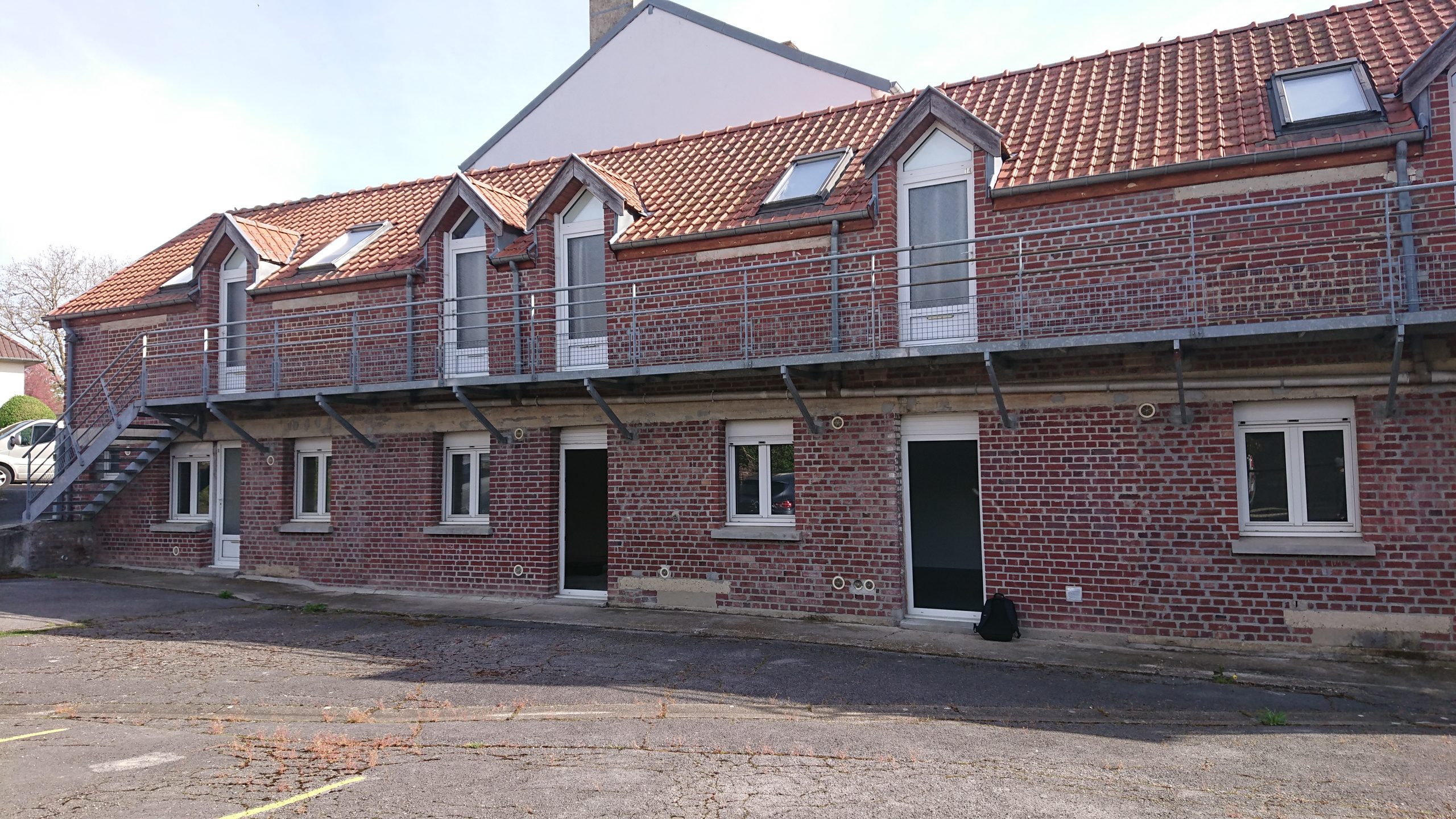 AMIENS – TRANSFORMATION DE 3 STUDIOS EN UN GRAND LOGEMENT FAMILIAL